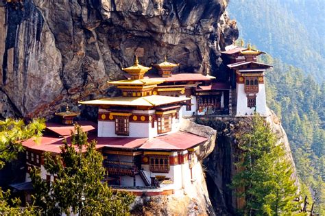 Tips For Visiting The Tigers Nest Monastery In Bhutan Go Eat Give