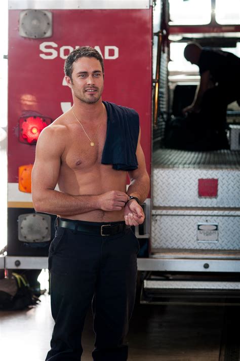 Taylor Kinney And Jesse Spencer Goes Shirtless In Chicago Fire Oh Yes I Am