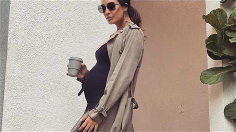 Mom To Be Lisa Haydon Adds To Sultry Maternity Fashion In ₹9k Bumpsuit Fashion Trends