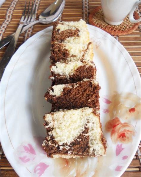 I mean, all you have to do is pour the whole batter into one . Marble Sheet Cake Recipe | FaveSouthernRecipes.com