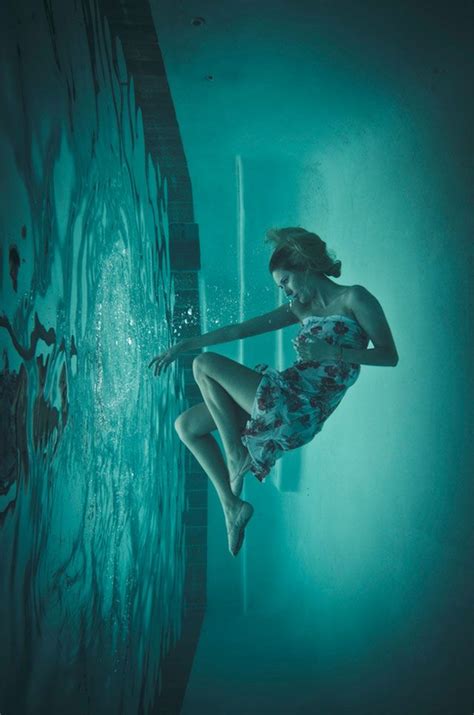Underwater People Photography At Its Best 20 Fantastic Examples Blog Of Francesco Mugnai