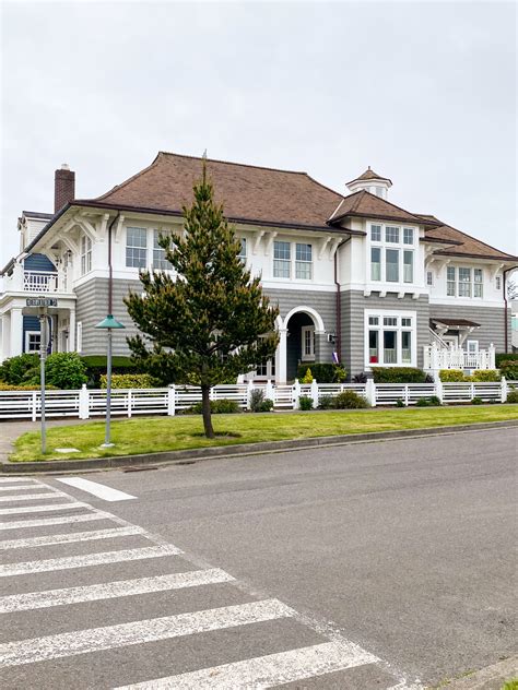 Visiting Seabrook Washington - Taryn Whiteaker Designs