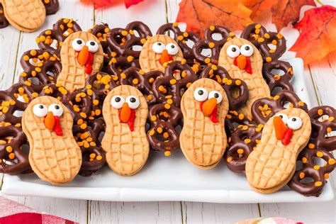 Delicious Thanksgiving Thanksgiving Treats Turkey Cookies Baked Turkey Nutter Butter Party