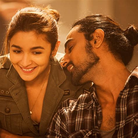 dear zindagi first look photos