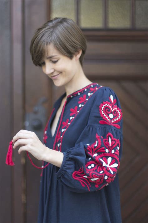 Maybe you would like to learn more about one of these? Outfit // Das bestickte Kleid von Zara