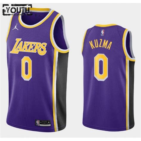 Marc gasol sáez (* 29.januar 1985 in barcelona) ist ein spanischer basketballspieler, der seit 2008 in der nordamerikanischen profiliga nba aktiv ist. Los Angeles Lakers Trikot Kyle Kuzma 0 2020-2021 Jordan ...