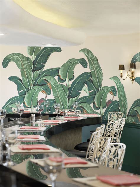 Wallpaper roll tiger lilly banana leaves pink tropical feminine 24in x 27ft. 10 Ways to Decorate With the Banana Leaf Trend | Beverly ...