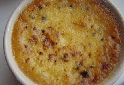 A classic creme brûlée is the perfect dessert for any occasion. Classic Vanilla Crème Brûlée | The Messy Baker