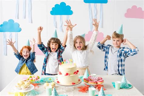 15 Tips For Throwing A Kids Birthday Party On A Budget
