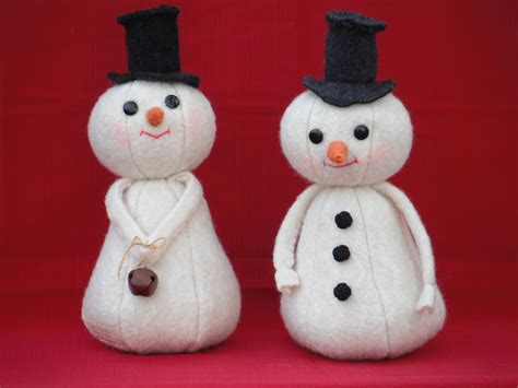 Snowmen Pinkeeps Made From Felted Wool Sweaters Vintage And New Buttons