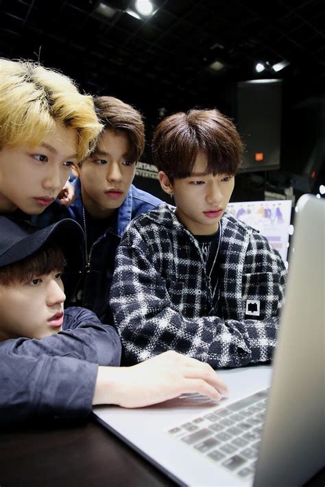 김우진 | kim woojin | ким уджин дата рождения. Pin on Stray Kids Members