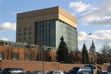 United States Embassy Moscow Structurae