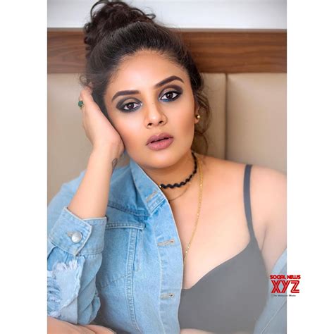 Actress Sree Mukhi Hot Glam Stills Social News Xyz