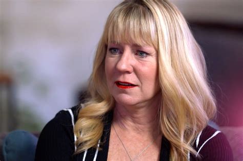 Tonya harding is a retired american figure skater, who won the 'us championship' in 1991 and 1994. Tonya Harding's Mother Calls Daughter a Liar in Rare ...