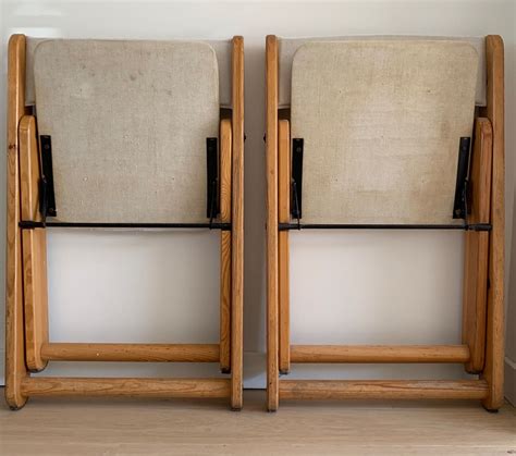 Chaises pliantes Ikea kontiki conçu par Gillis Lundgren, 1975.  Selency