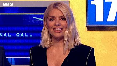 Holly Willoughby GIFs Get The Best GIF On GIPHY