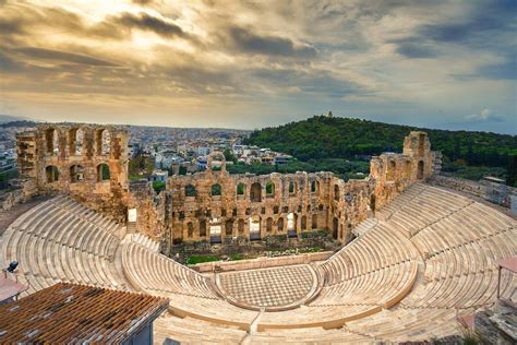 10 Things You Must Do In Athens The Travel Fugitive
