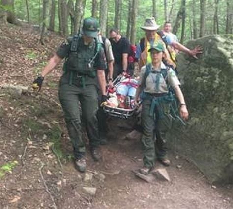 Dec Forest Rangers Come To Rescue Of Injured Lost Upstate Ny Hikers