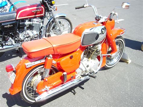 PICS 29th Annual Antique and Classic Motorcycle