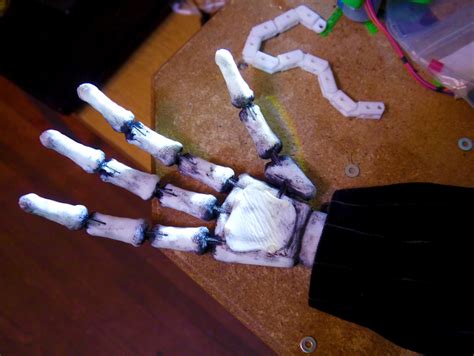 3d Printed Jack Skellington Articulated Hand Extender By Davelong