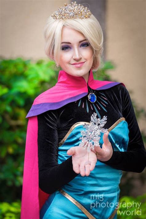 Frozen Elsa Coronation Cosplay Images