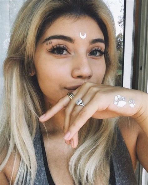 79 Most Eye Catching And Gorgeous Eyebrow Piercings Make You Special Eyebrow Piercing