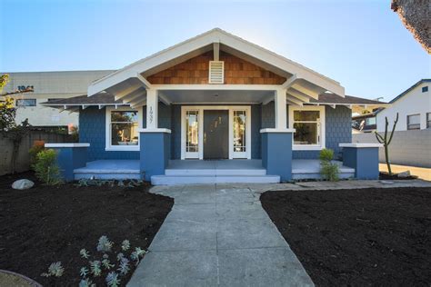 With the new blue siding with red and white. California Craftsman Bungalow | Glendale - Alyssa ...