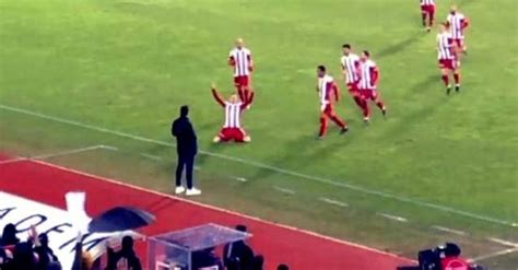 Erol bulut un yeni sezonda fener bahçe ye gideceği konuşuluyor. Erol Bulut ile Mert Hakan arasında ''Fatih Terim kavgası''