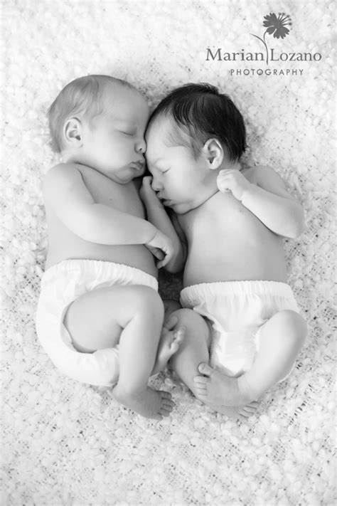 Twins Northern Virginia Newborn Photographer Marian Lozano