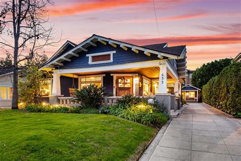 A Beautiful Updated 1906 Craftsman Style Home Located On Mentor Avenue