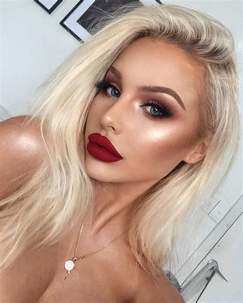 Mix and match different shades to create your own non permanent hair color. makeup, beauty, lashes, eye makeup, lips, brows, contour ...