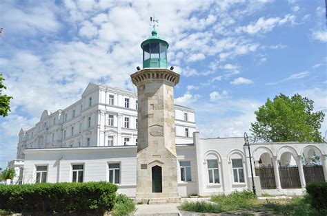 Se reiau competițiile județene de juniori. Genovan Lighthouse | Sightseeing | Constanta