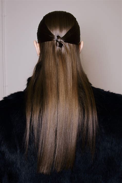 Style Tips To Tie Straight Hair In A Very Stylish And Easy Way Ehotbuzz