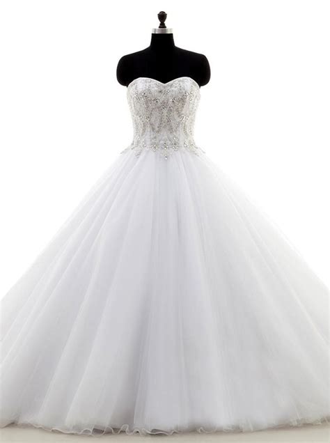 White Ball Gown Wedding Dresstulle Wedding Gown Straplesssweetheart