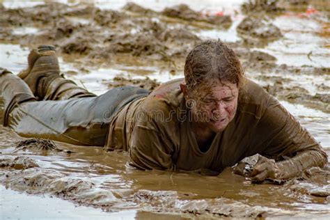 447 Mud Woman Runner Photos Free And Royalty Free Stock Photos From