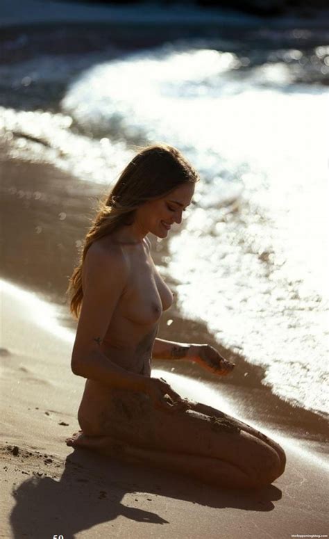 The Bachelor Star Mimi Gwozdz Poses Nude For Playboy Photos