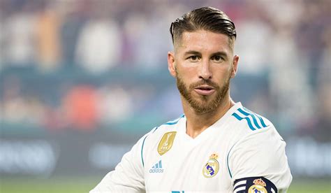 Real Madrid News Sergio Ramos Comments On Zinedine Zidanes Rumoured Sack