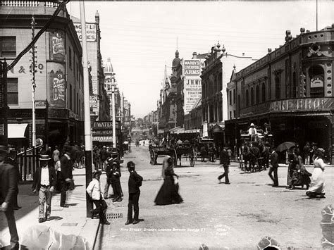 Vintage Glass Plate images of Streets from Sydney City (1900s) | MONOVISIONS