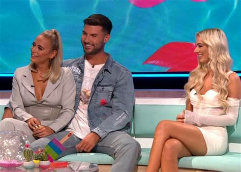 Love Island S Laura Whitmore Sparks Fury Over Disrespectful Jack Grealish Question To Lillie