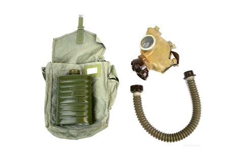 Czech Cold War Era Gas Mask With Filter And Bag