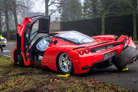 35 Million Ferrari Enzo Wrecked In Massive Crash Carbuzz
