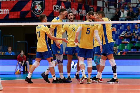 Сборная украины квалифицировалась в 1/8 финала чемпионата европы. Сборная Украины по волейболу впервые вышла в плей-офф ...