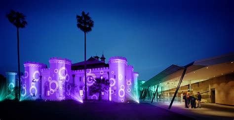 The Sydney Conservatorium Of Music Lights Up For Vivid Sydney The