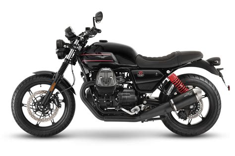 Moto Guzzi V7 Stone Special Edition Brillante En Noir