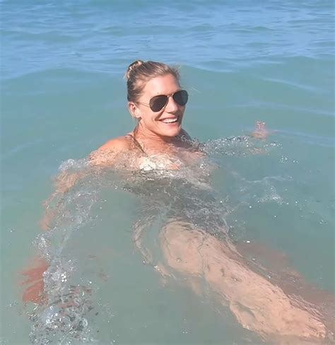 Katee Sackhoff Nip Slip 6 Pics GIF Nude Celebrity Photos