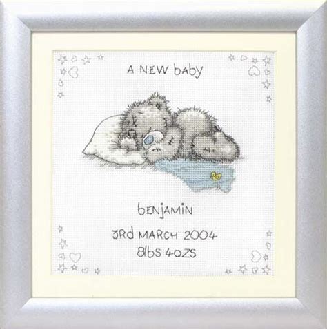 This is an easy to cross stitch pattern that can be downloaded for free in pdf format. Cross Stitch Baby Samplers | Free Cross Stitch Patterns