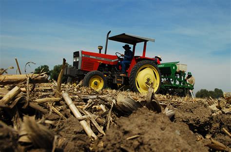 Farming with a smaller footprint: Why it matters | Grist