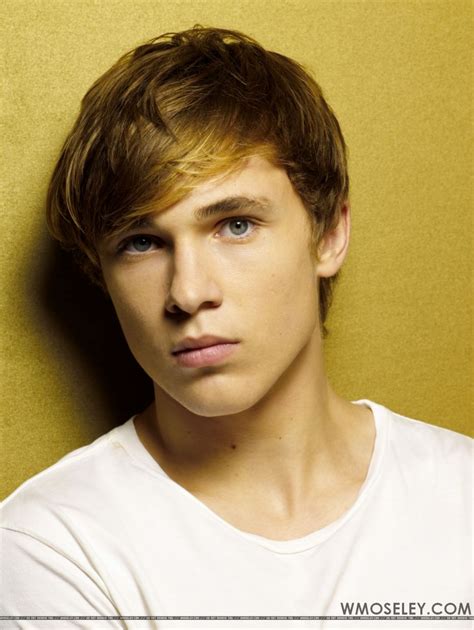 william moseley william moseley hottest male celebrities celebs famous celebrities favorite