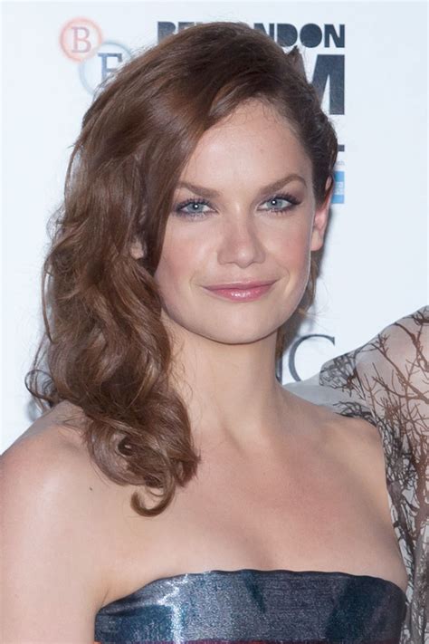 Ruth wilson photographed by christian hogstedt for sbjct magazine. Ruth Wilson | Doblaje Wiki | FANDOM powered by Wikia