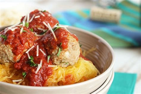 Slow Cooker Spaghetti Squash With Meatballs And Marinara